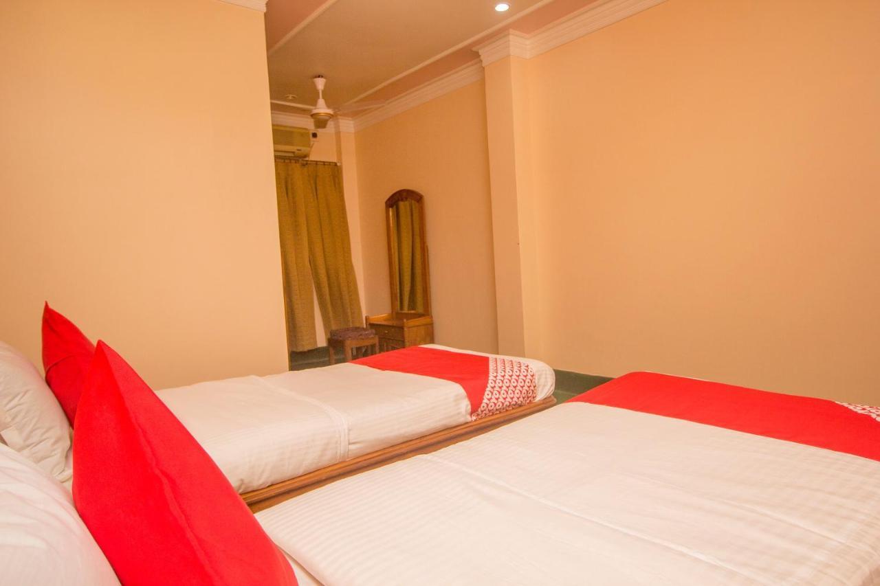 Oyo 48133 Hotel Payel Māldah Exterior foto