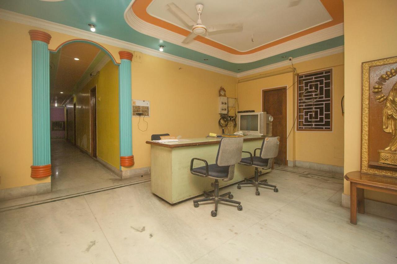 Oyo 48133 Hotel Payel Māldah Exterior foto