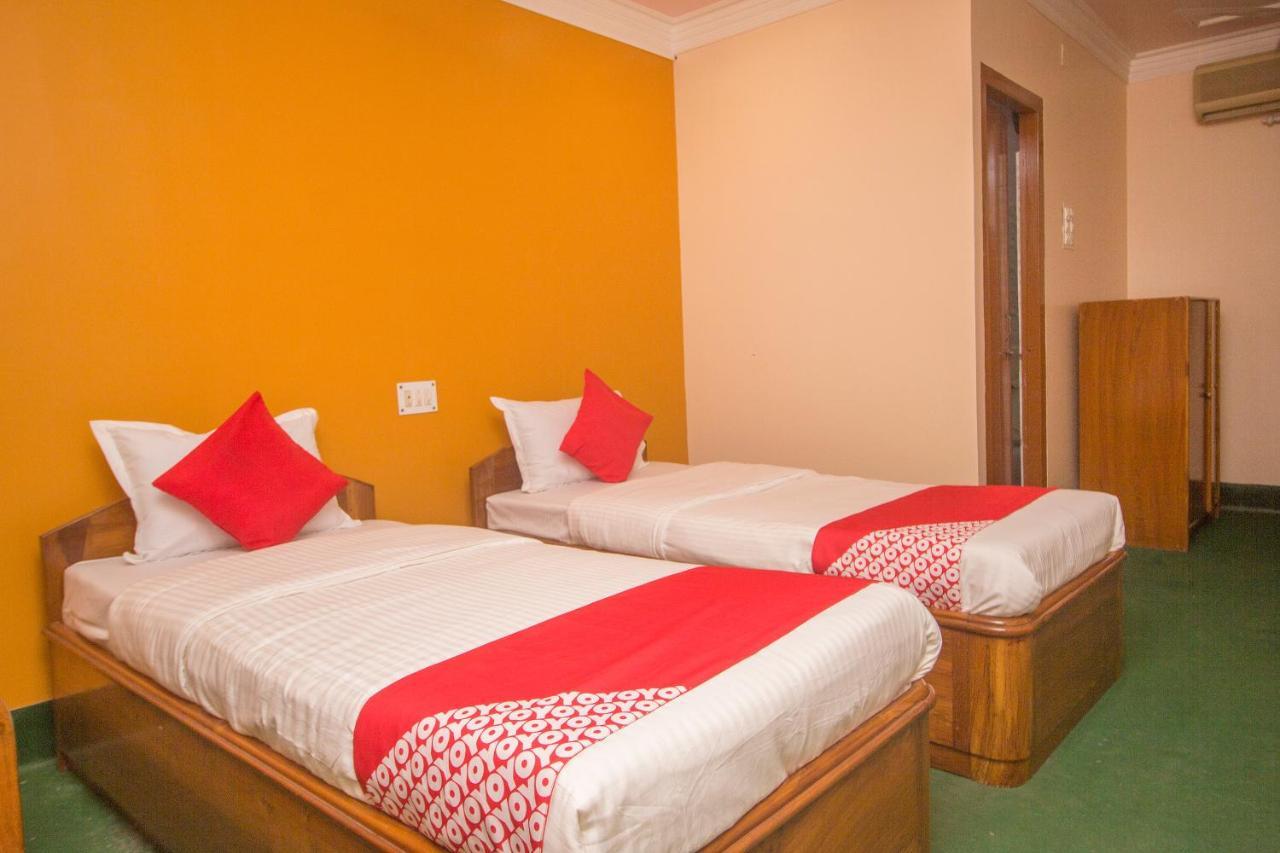 Oyo 48133 Hotel Payel Māldah Exterior foto